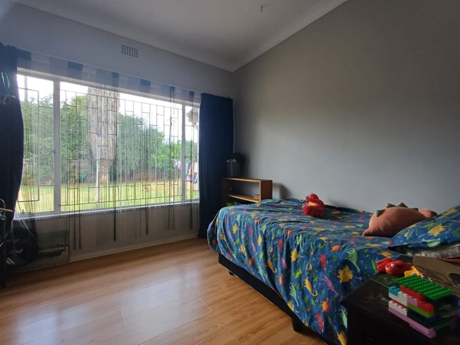 4 Bedroom Property for Sale in Flamwood North West